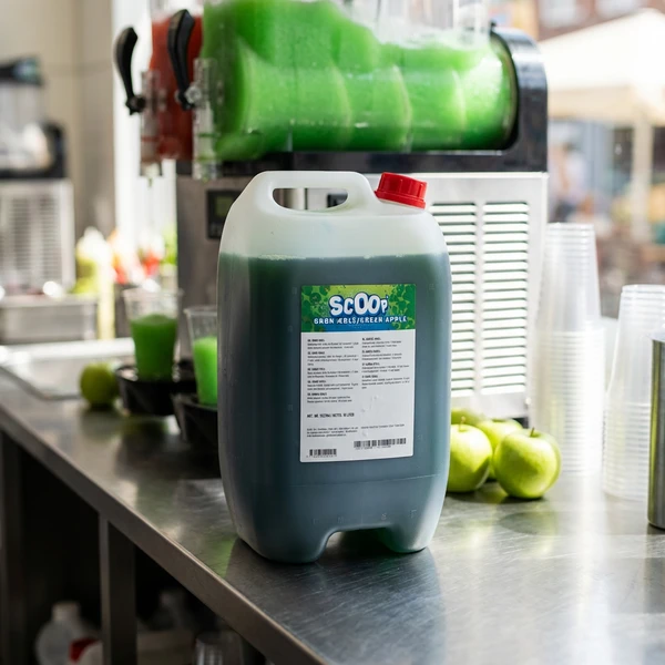 Scoop Slushice Konsentrat Grønt Eple 10L 65135 by SCOOP color Grön