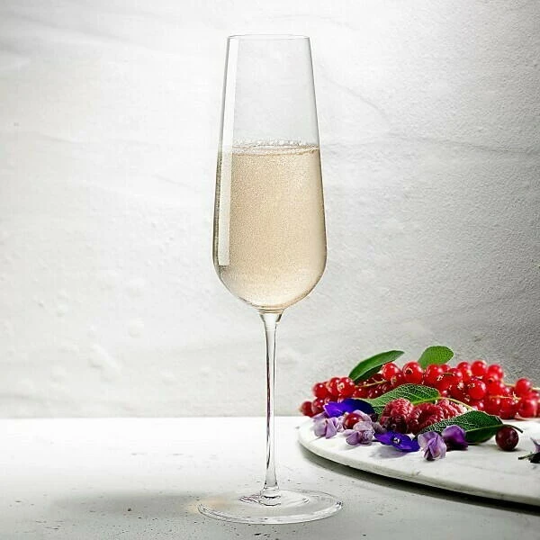 Champagneglass Stem Zero, Nude - 300ml (2 stk.) 7037BS by StemZero color Svart