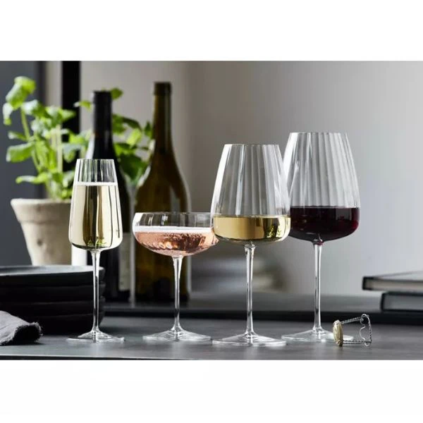 Luigi Bormioli Optica Rødvinsglass 70 cl 94500142 by Luigi Borm color Svart