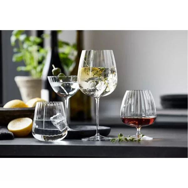 Luigi Bormioli Optica Cognacglass 46,5 cl 94500146 by Luigi Borm color Svart