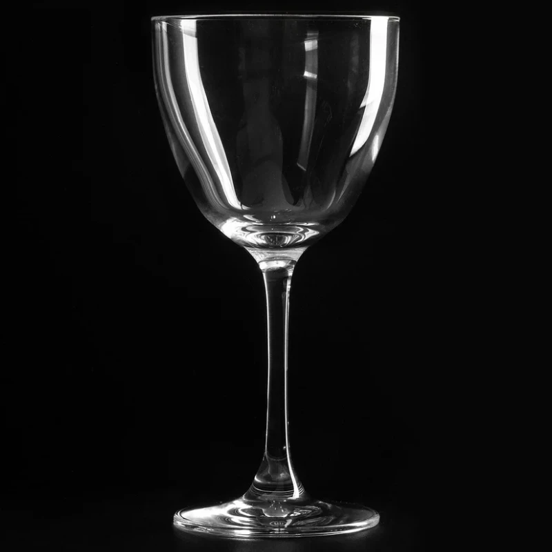 Urban Bar Nick and Nora-glass 17 cl UB3569 by Urban Bar color Svart