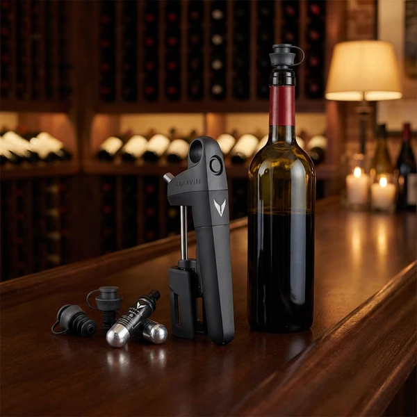 Coravin® Pivot™ vinbevaringssystem – Svart 112313 by Coravin color Svart