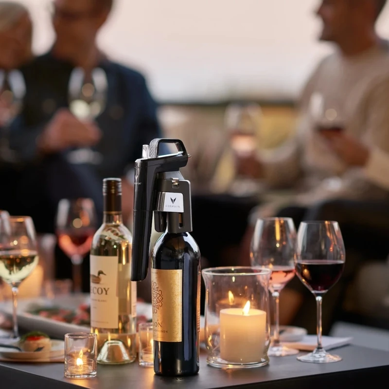 Coravin Timeless Six+ vinbevaringssystem – Pianosort 112326 by Coravin color Piano Svart