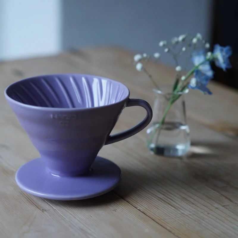 V60 Keramisk Colour 02 Dripper - Lilla VDC-02-PUH by Hario color Svart