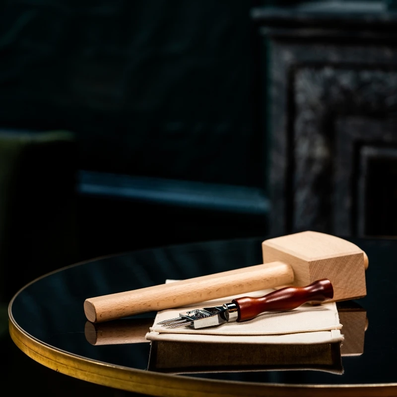 Ishammer i tre CKSYH01 by Barprofessional color Svart