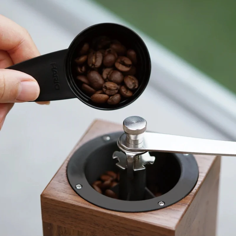 Kaffekvern Cube - Hario CMCB-2 by Hario color Svart