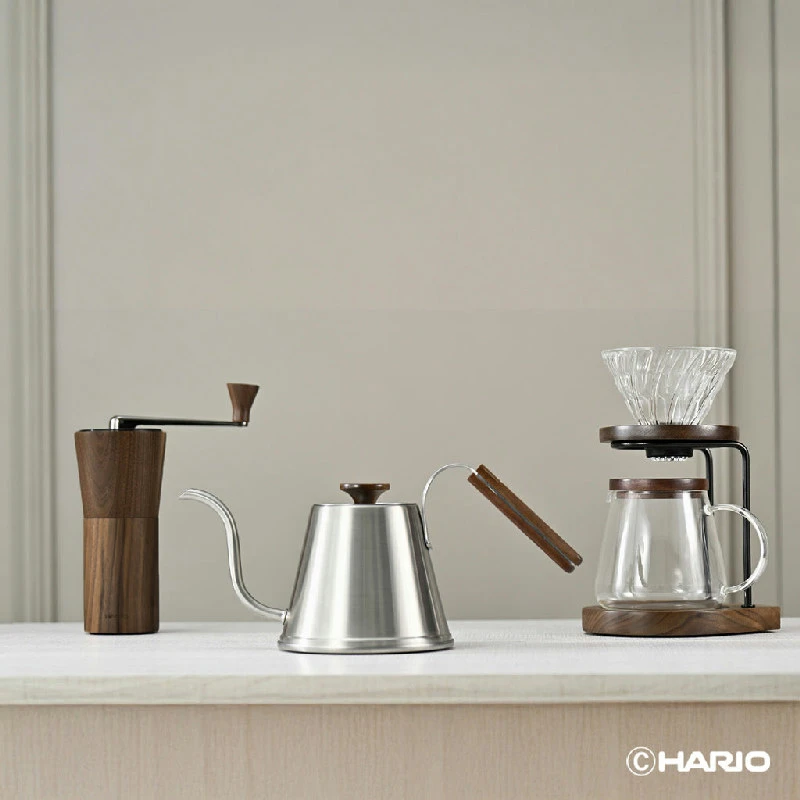 Drip Kjele Valnød 600 ml - Hario DKW-600-WN by Hario color Svart
