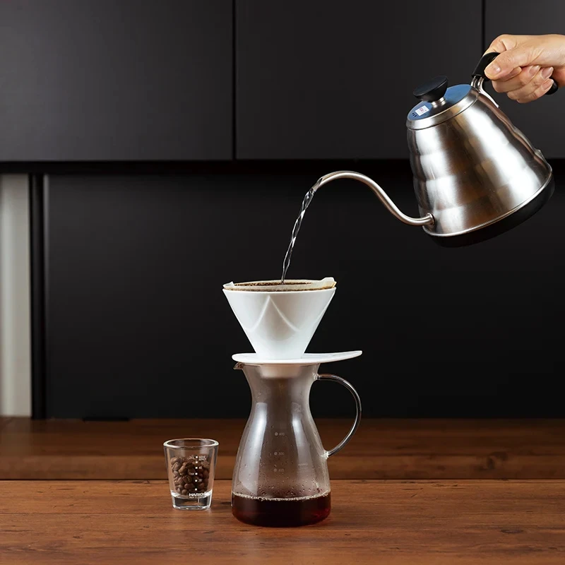 V60 One Pour Dripper MUGEN Keramikk - Hario VDMU-02-CW by Hario color Svart