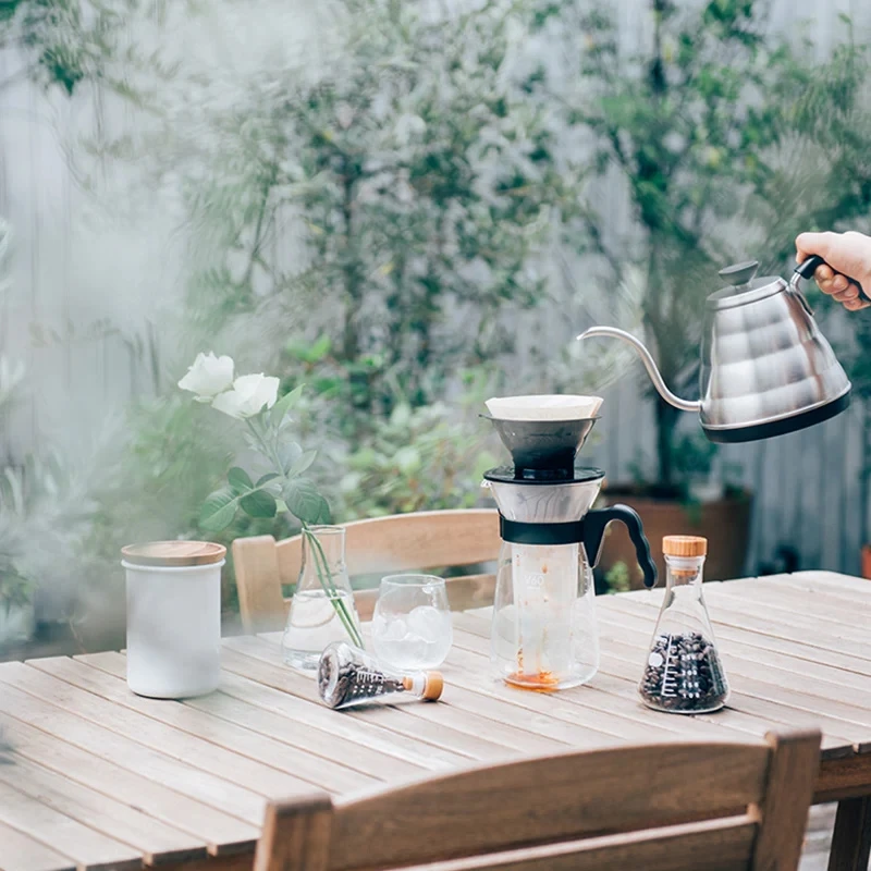 V60 Iskaffebrygger - Hario VIC-02B by Hario color Svart