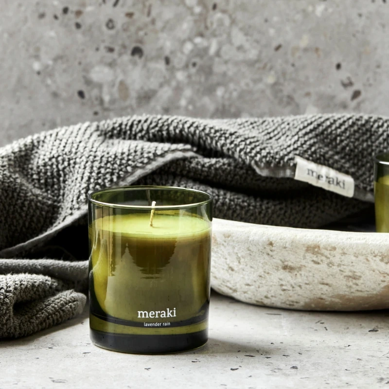 Meraki Duftlys Lavender Rain, Grønn Høy 200 g 366650202 by Meraki color Grön