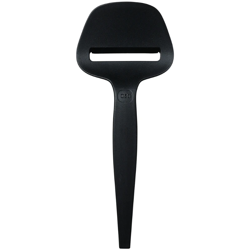 Osti Ostehøvel | Sort 11905 by Osti color Svart