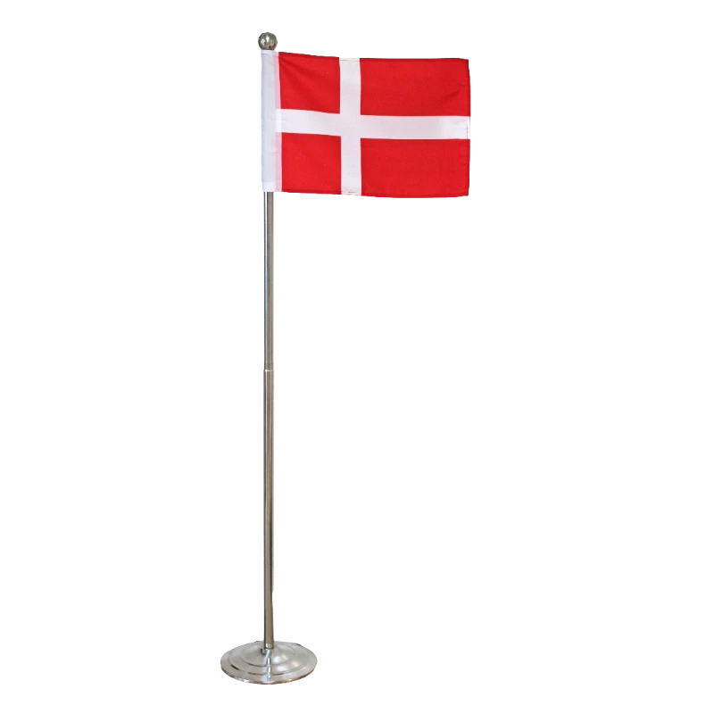 Dannebrog gulvflagg i metall høydejusterbart 108–192 cm 4200090  color Svart