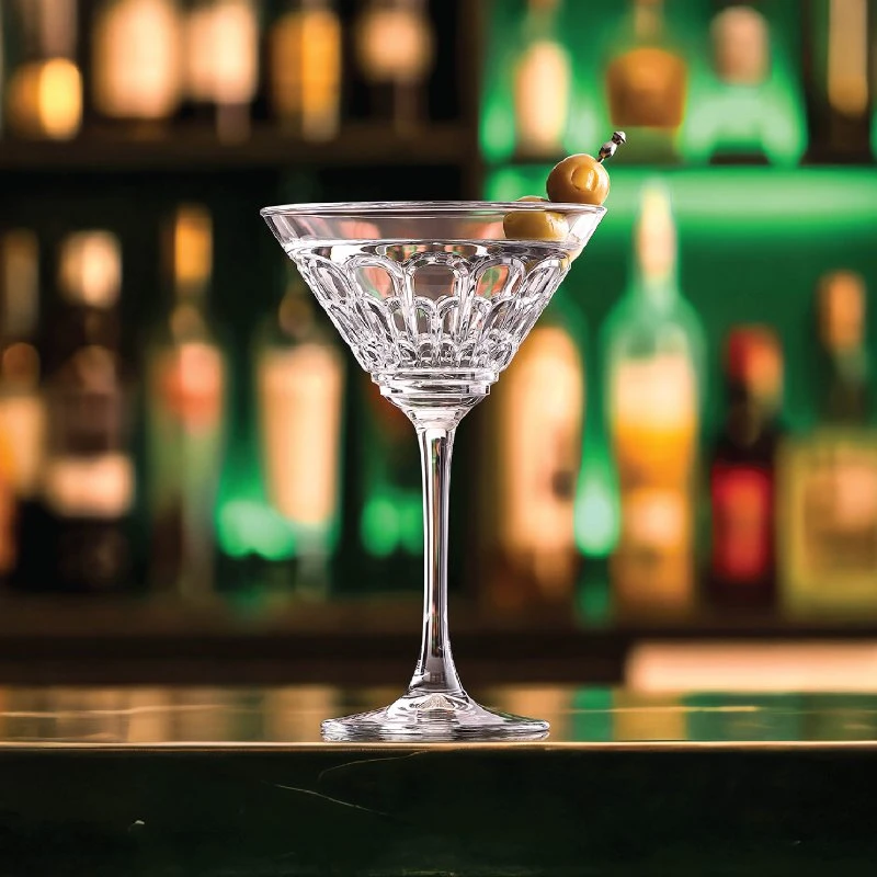 Archie Martini Glass 24 cl / 8,4 oz ARH724KF by Genware color Svart