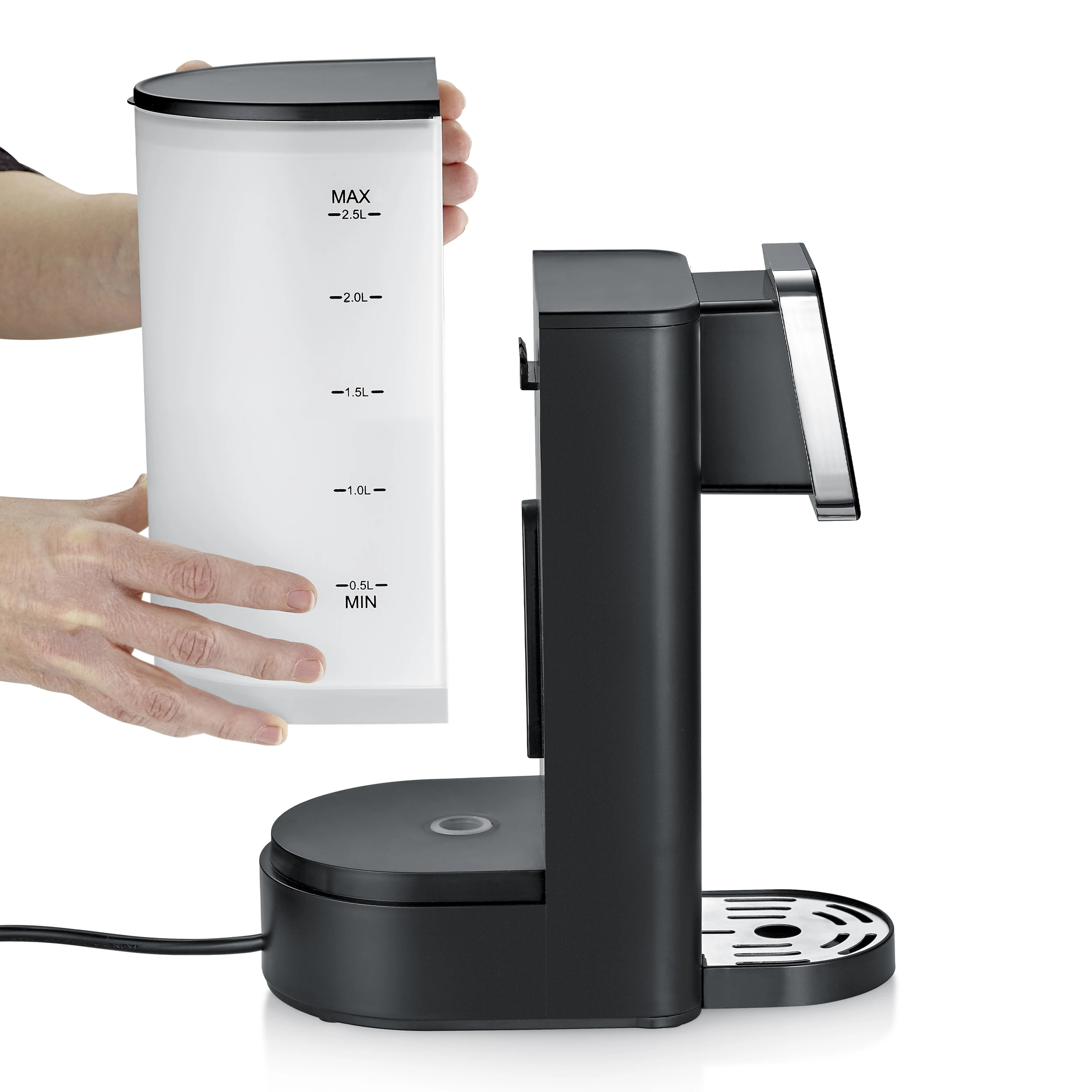 Caso 1896 Varmtvannsdispenser HW616 CS1896 by CASO color Svart