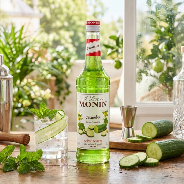 Monin Sirup Agurk / Cucumber FL 70 61083 by MONIN color Svart