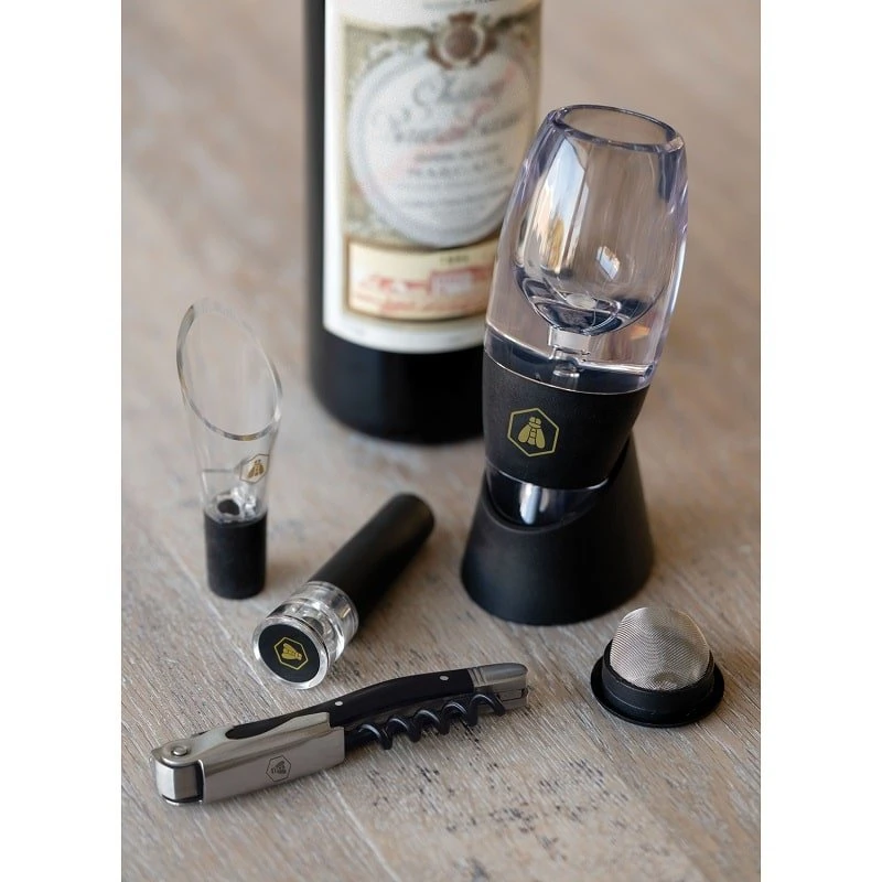 Laguiole VINE AERATOR gavesett 4 40268450 by Laguiole color Svart