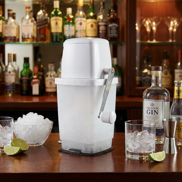 Isknuser til cocktails og drinker BTBL3301 by Beaumont color Svart