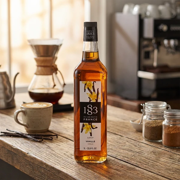 1883 Vanilje Sirup PET 17-4298 by 1883 color Svart