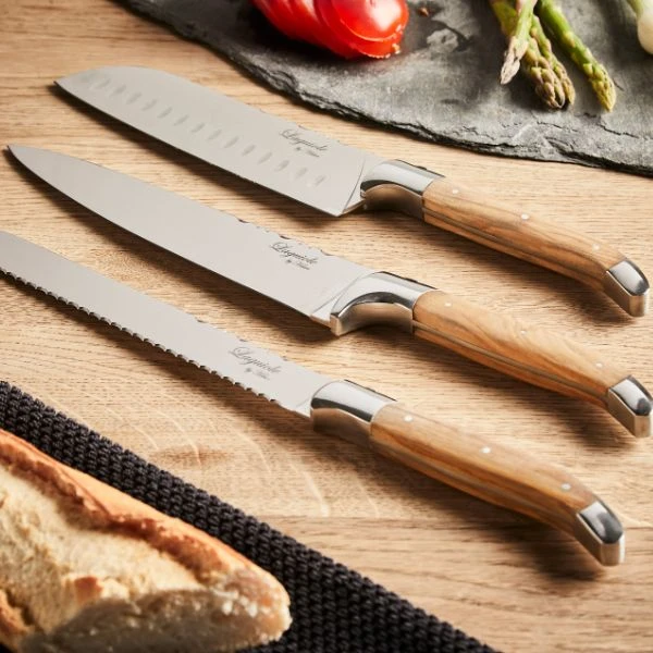 Laguiole by Hâws Knivsett 3 Deler (Santoku, Kokk & Brød) 30-LG01-10,04A,04C by Laguiole By Hâws color Svart