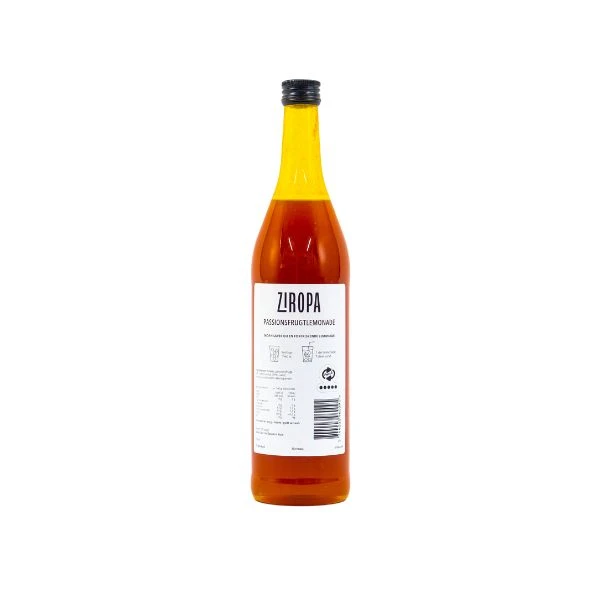Ziropa Dansk Pasjonsfruktlemonade 70 cl 61341 by Ziropa color Svart