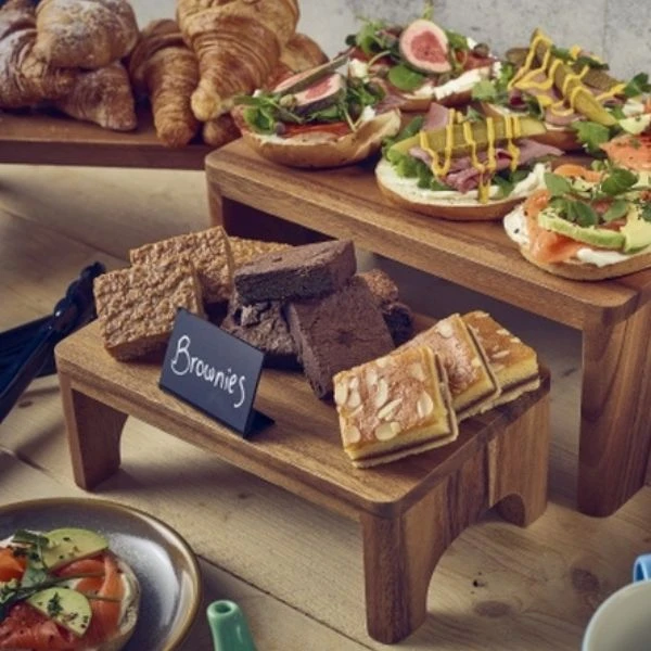 Genware Akasietre Buffet Riser GN 1/2 15cm (H) RSR-WGN12 by Genware color Svart