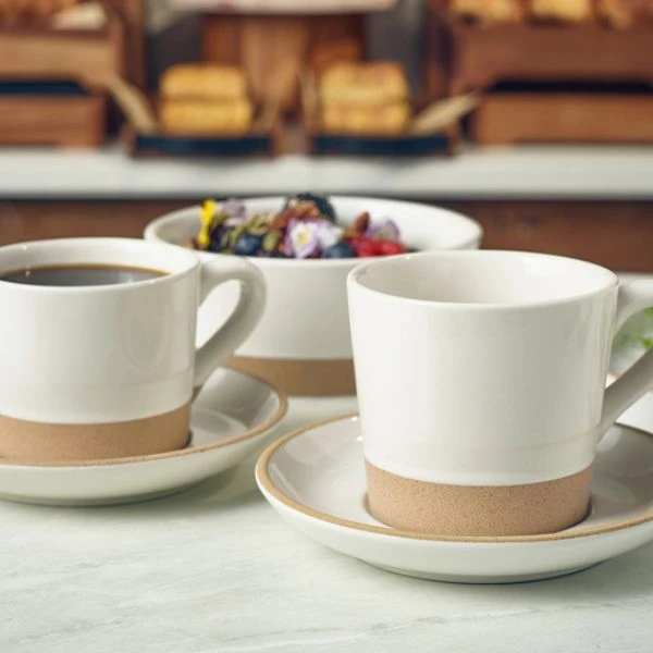 Kava Hvit Kaffekopp i Steintøy 34 cl/12 oz fra Genware CUP-KW34 by Genware color Svart