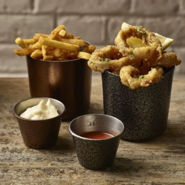 2,5 oz ramekin i rustfritt stål med hamret kobber - Genware RAMH2C by Genware color Svart