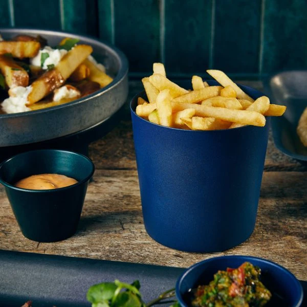 Metallic Blue serveringskopp fra GenWare 8,5 x 8,5 cm SVC8MTBL by Genware color Svart
