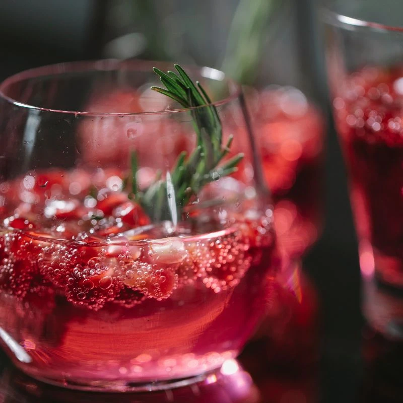 Brandbil Drink – Opskrift på den klassiske røde cocktail