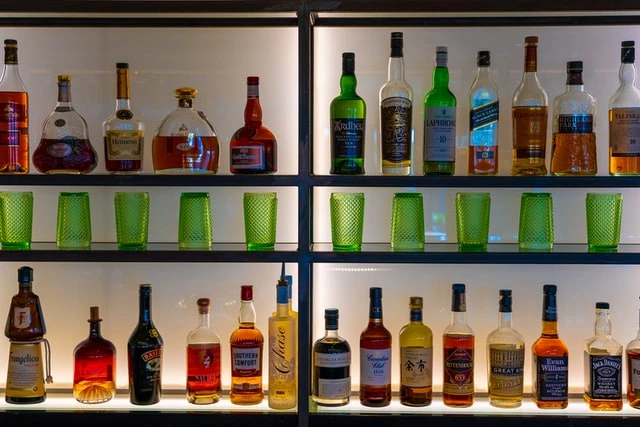 BARLIFES GUIDE TIL BRANDY
