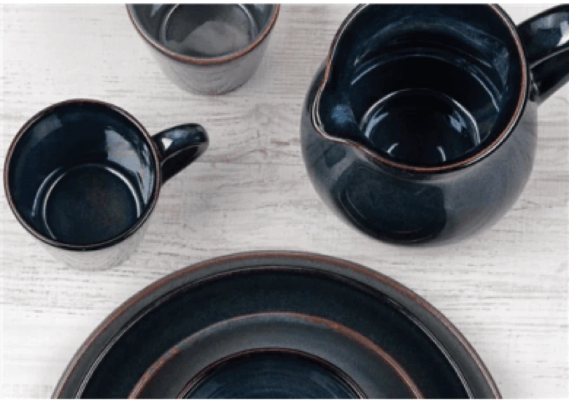 Vi har alt i stentøj i blå farver
