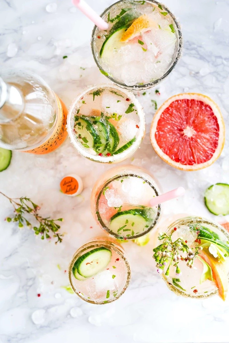smukke lyserøde drinks
